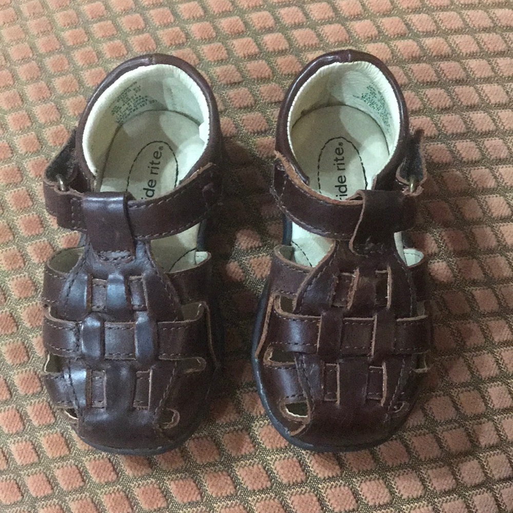 Stride Rite Harper Boys XW 6 Upper Leather Shoes